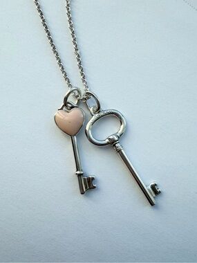 Tiffany & Co. 925 Sterling Silver necklace with 2 Tiffany key pendants